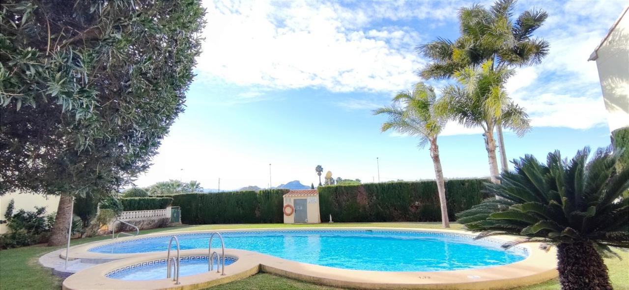 Apartamento La Giralda By Denia Costa Екстериор снимка