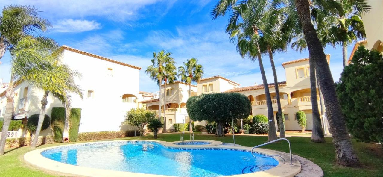 Apartamento La Giralda By Denia Costa Екстериор снимка